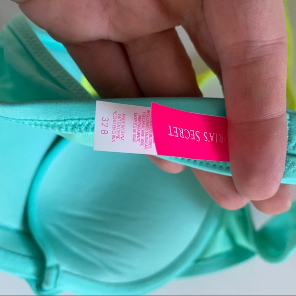 Victoria’s Secret Push Up Bathing Suit Top - Picture 3 of 3